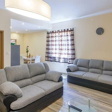 Apartments Klaudija PUY 외부 사진